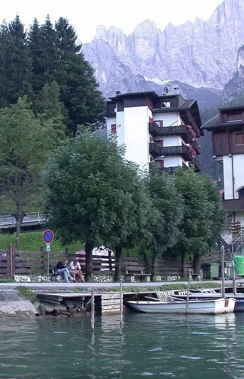 Apartment Appartamenti Katinanna Alleghe